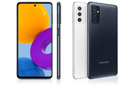 Samsung Galaxy M52 — вид смартфона